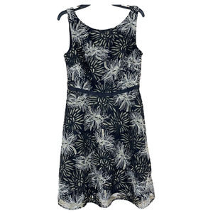 PLATINUM LAUNDRY BY SHELLY SEGAL BLACK AND METALLIC SILVER THREAD DRESS